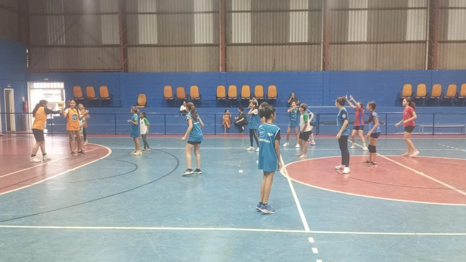 escolinhas handebol inscricoes aulas gratuitas americana cover